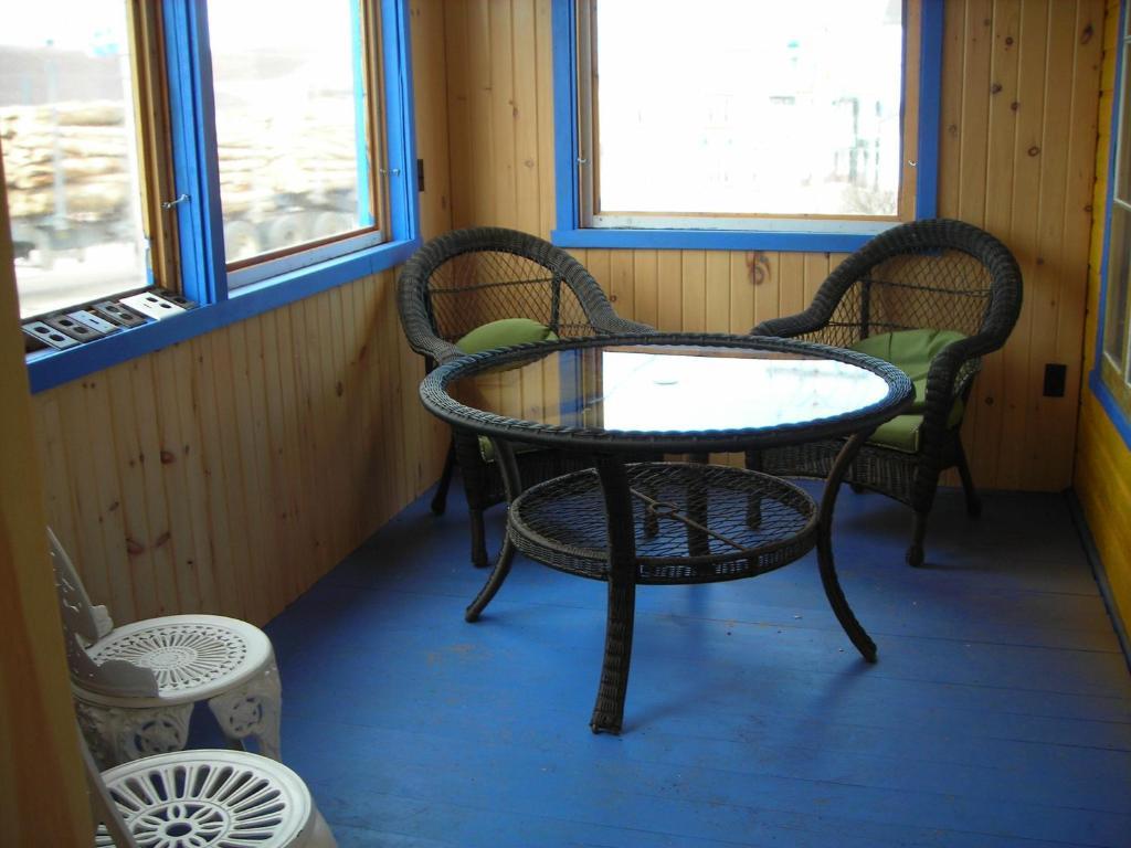 Gite Des Hauteurs Et Cafe De La Place Saint Zenon Стая снимка